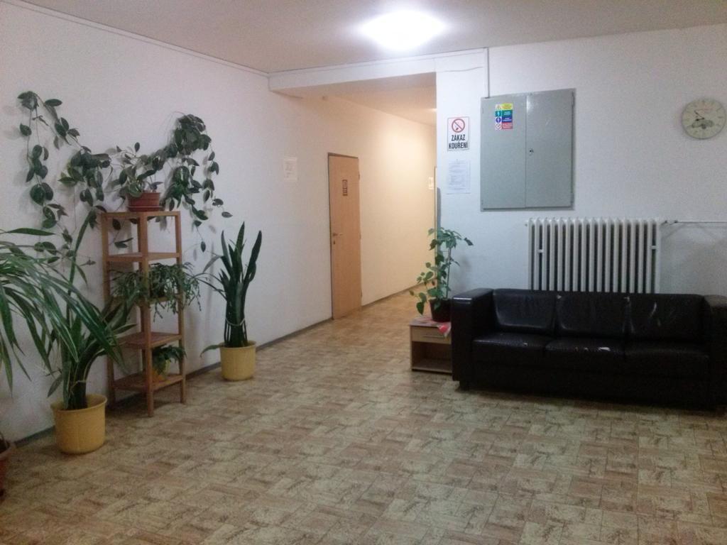 Lazza Motel Brno Bagian luar foto